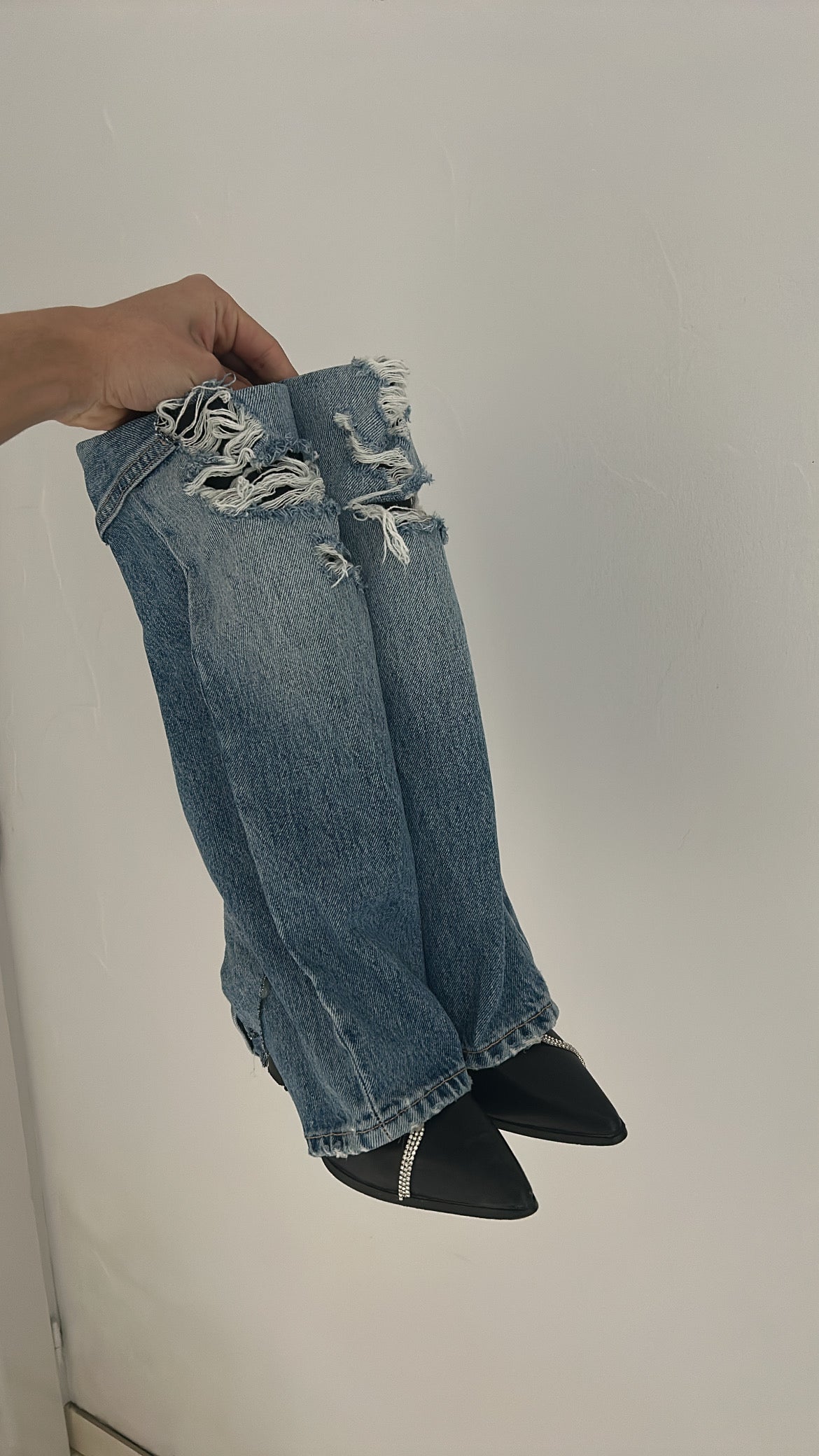 DENIM JEAN HEELS